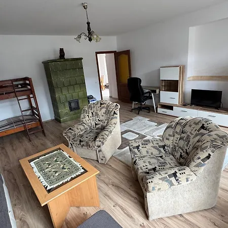 La Casa De Nido-tágas Családias 6 Főig, Kerttel Vendégház Veszprémfajsz