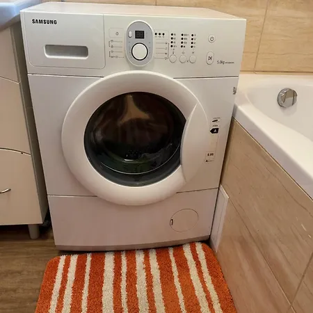 Guest house La Casa De Nido-tagas Csaladias 6 Foig, Kerttel Veszpremfajsz