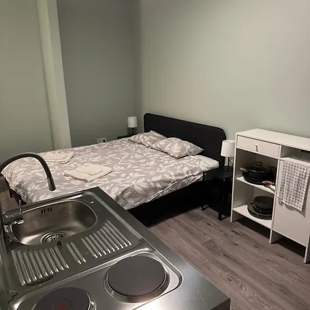La Casa De Nido-tágas Családias 6 Főig, Kerttel Affittacamere