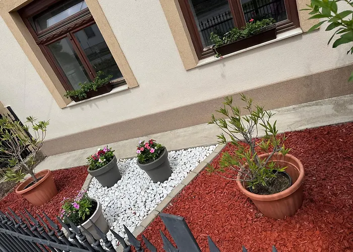 Pensjonat La Casa De Nido-tagas Csaladias 6 Foig, Kerttel 3*