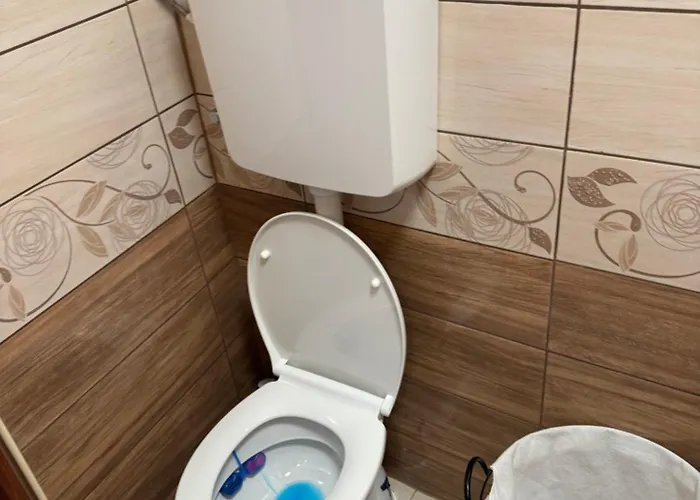 Pensjonat La Casa De Nido-tagas Csaladias 6 Foig, Kerttel